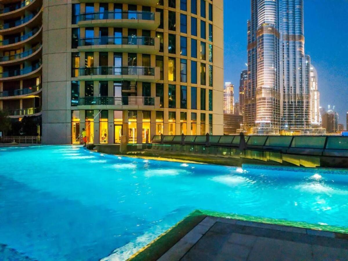First Class 3Br With Full Burj Khalifa And Fountain View دبي المظهر الخارجي الصورة