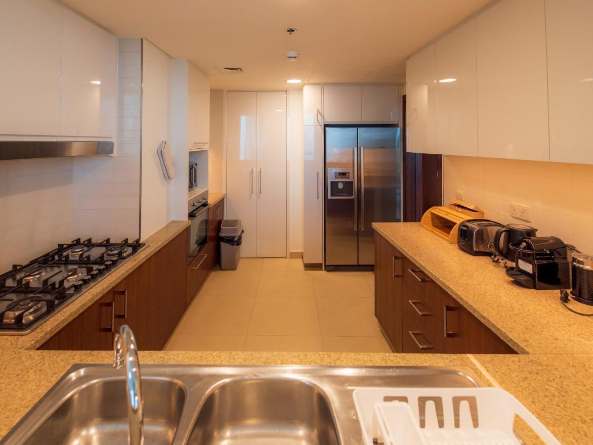 First Class 3Br With Full Burj Khalifa And Fountain View دبي المظهر الخارجي الصورة