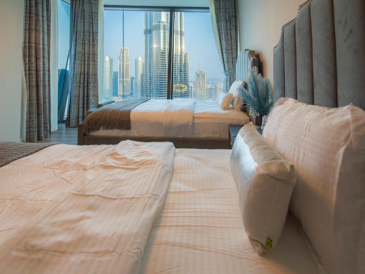 First Class 3Br With Full Burj Khalifa And Fountain View دبي المظهر الخارجي الصورة